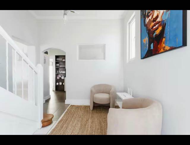 2 BEDROOM DETACHED TO LET IN GREEN POINT