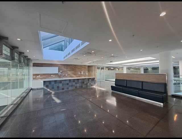 983M² OFFICE TO LET IN MELROSE ARCH