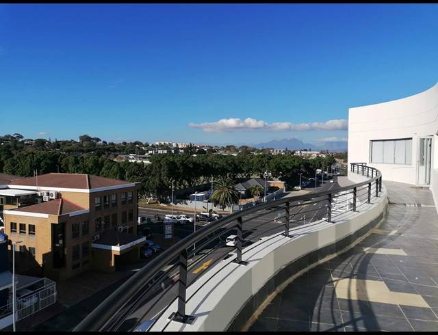 562M² OFFICE TO LET IN TYGER VALLEY