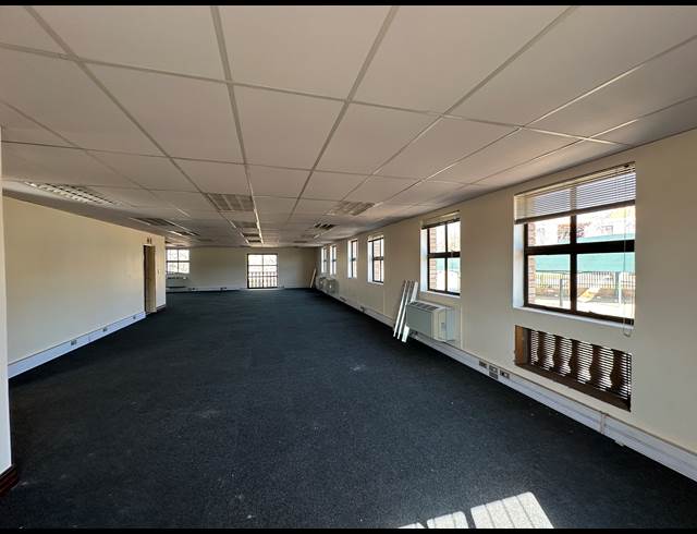175M² OFFICE TO LET IN HIGHVELD TECHNOPARK