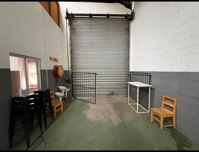 250M² WAREHOUSE TO LET IN ONVERWACHT