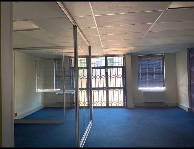 116M² OFFICE TO LET IN TOKAI