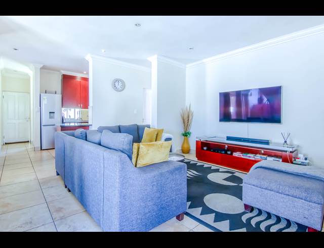 3 BEDROOM FREEHOLD TO LET IN CRAIGAVON