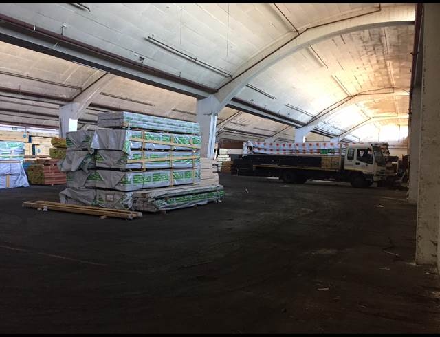 2,800M² WAREHOUSE TO LET IN EPPING INDUSTRIAL