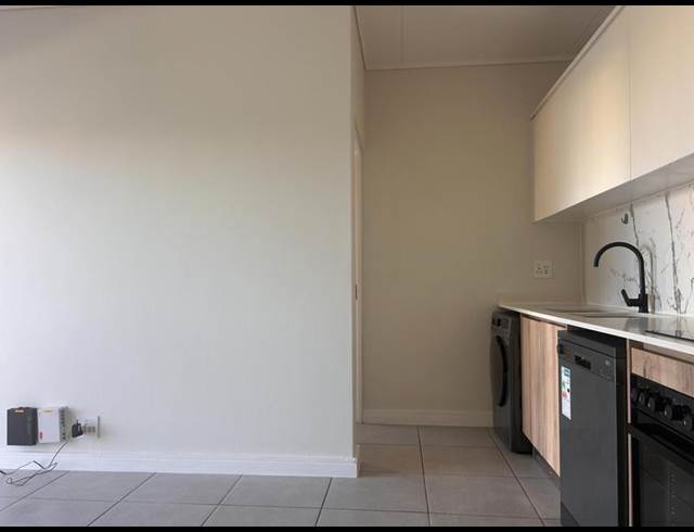 1 BEDROOM PROPERTY TO RENT IN SANDOWN