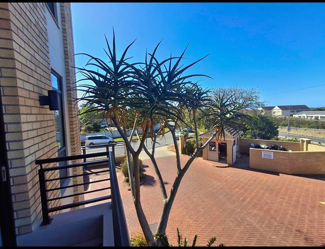 203M² OFFICE TO LET IN BEREA