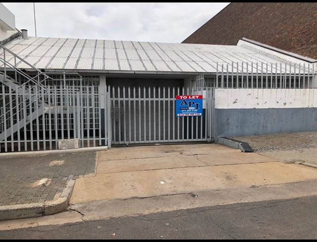 420M² WAREHOUSE TO LET IN KRUGERSDORP CENTRAL