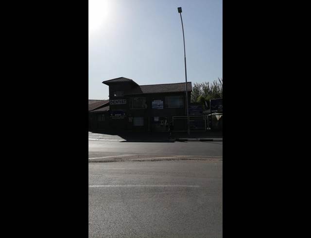 BUSINESS PROPERTY TO RENT IN GLENANDA