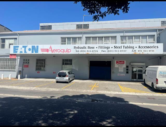 450M² WAREHOUSE RENTED IN PAARDEN EILAND