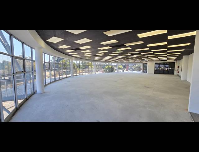 915M² RETAIL TO LET IN HONEYDEW