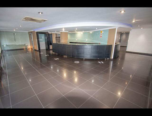 2,000M² OFFICE TO LET IN ROSEBANK