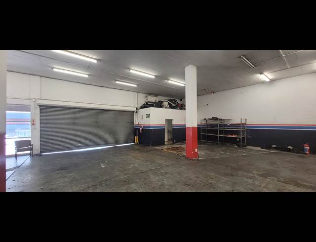 475M² WAREHOUSE TO LET IN NELSPRUIT CENTRAL