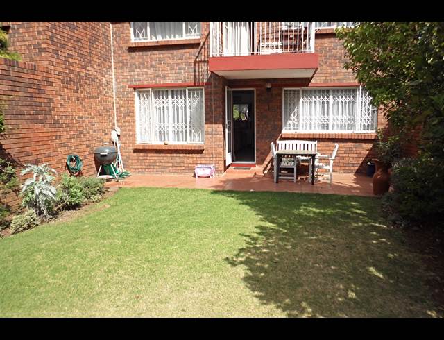 2 bed property to rent in WATERVAL ESTATE