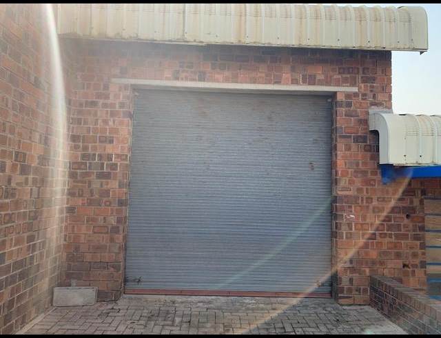168M² WORKSHOP TO LET IN ROCKY DRIFT