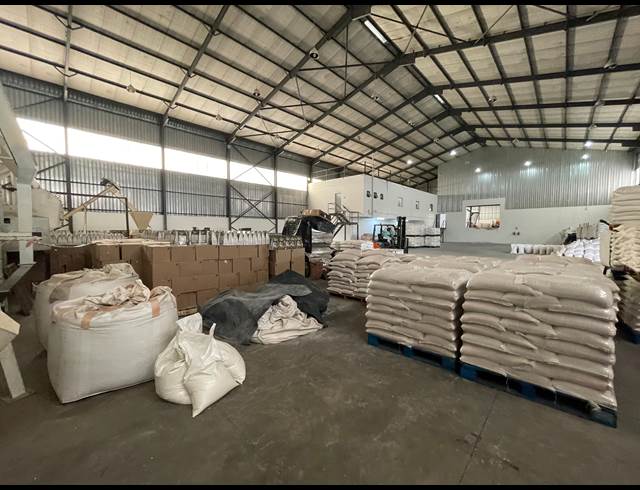2,448M² WAREHOUSE TO LET IN GLEN AUSTIN AH