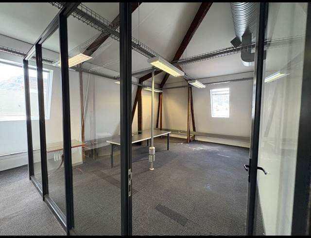 903M² OFFICE TO LET IN CAPE TOWN CITY CENTRE