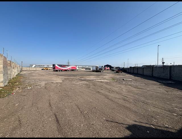 4,100M² WAREHOUSE TO LET IN BLACKHEATH INDUSTRIAL