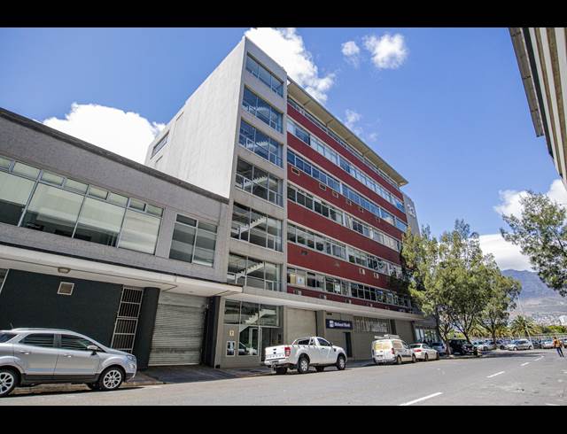 120M² OFFICE TO LET IN FORESHORE