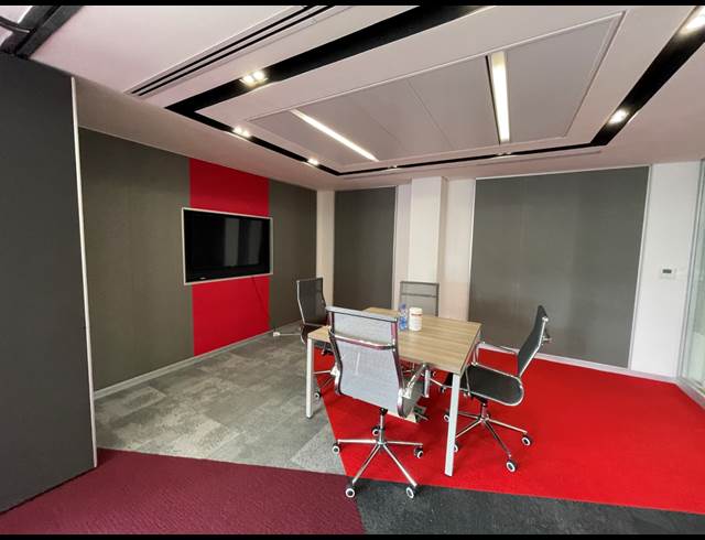 388M² OFFICE TO LET IN WATERFRONT