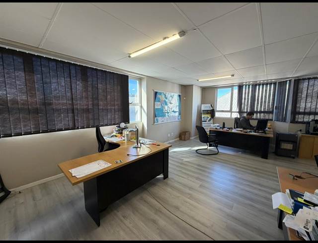 200M² WAREHOUSE TO LET IN OTTERY