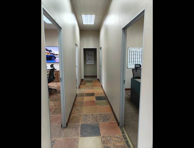 OFFICE PROPERTY TO RENT IN ELDORAIGNE