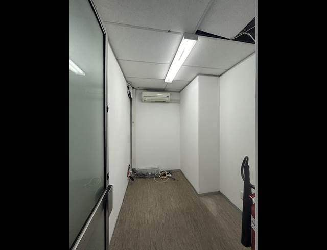 355M² BUILDING TO LET IN MOWBRAY