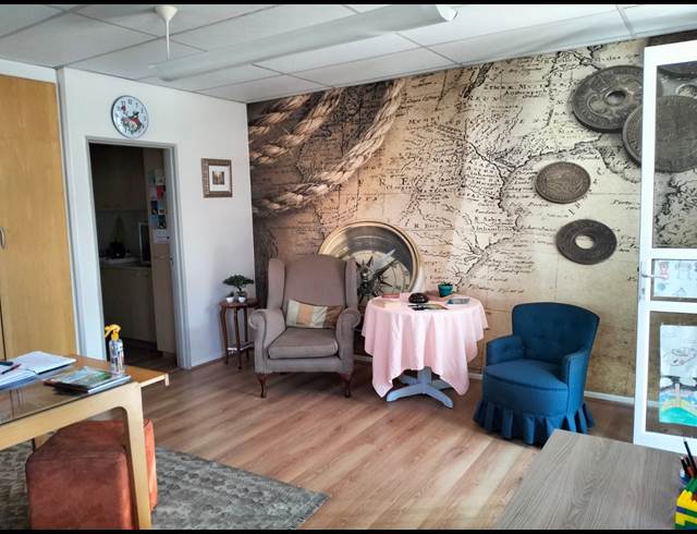 43M² OFFICE RENTED IN DURBANVILLE CENTRAL