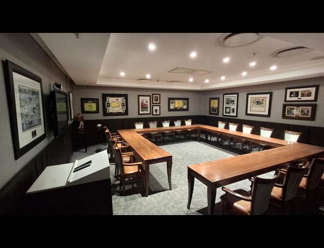 BUSINESS PROPERTY TO RENT IN GEORGE CENTRAL