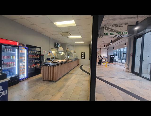 5,141M² OFFICE TO LET IN WOODSTOCK