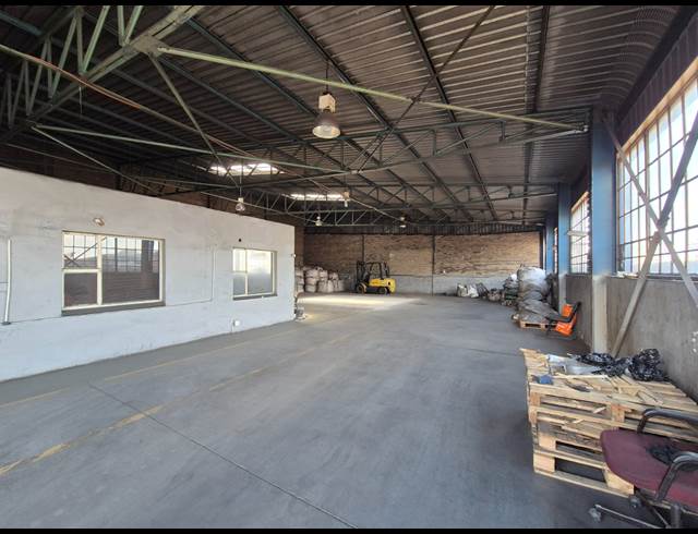 439M² FACTORY TO LET IN WADEVILLE