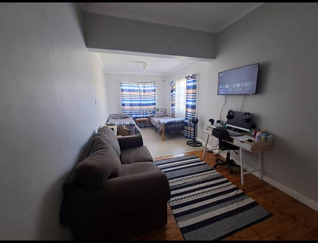 3 bed property to rent in ROUX PARK