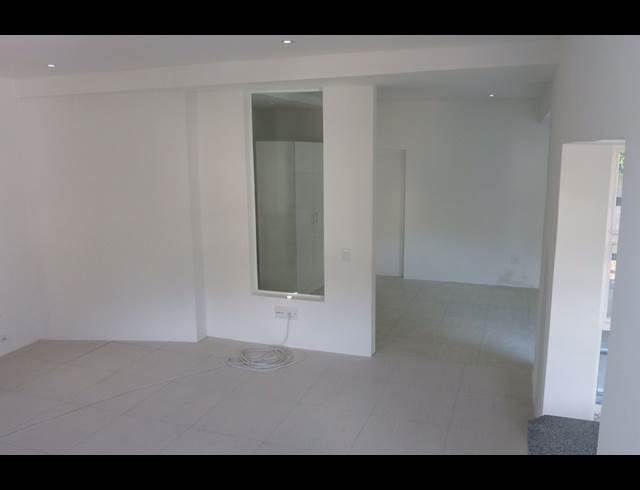 1 bed property to rent in WOODSTOCK