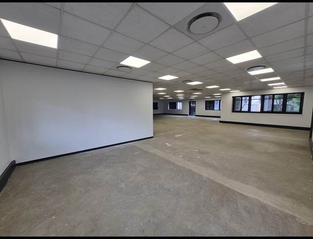 326M² OFFICE TO LET IN SANDTON CENTRAL
