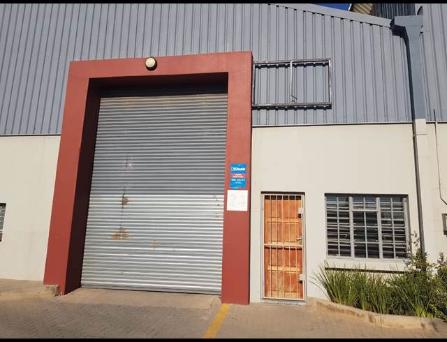 355M² WAREHOUSE TO LET IN CITY DEEP