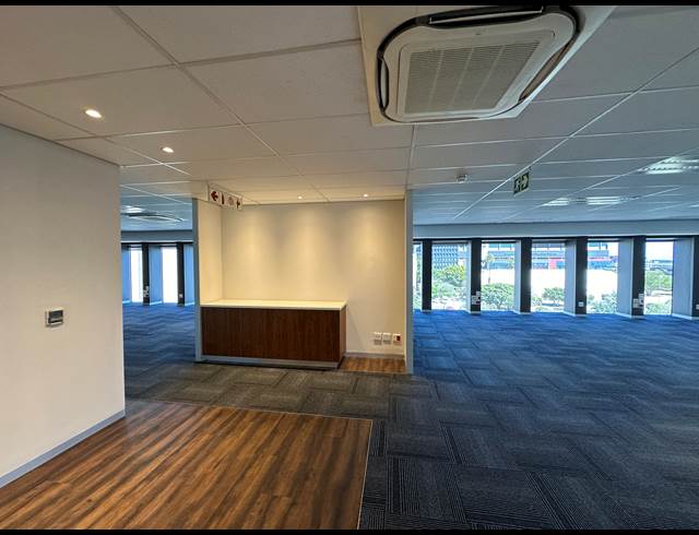 765M² OFFICE TO LET IN FORESHORE