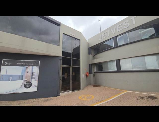 15M² OFFICE TO LET IN FRANSVILLE