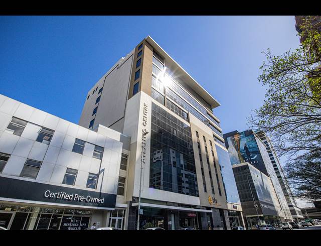 1,131M² OFFICE TO LET IN FORESHORE