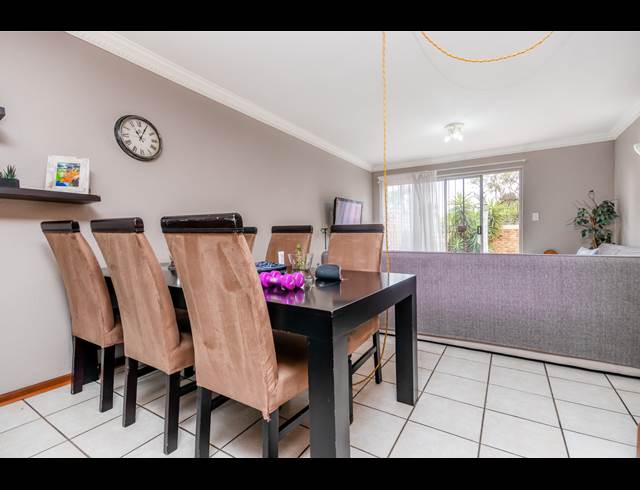 3 BEDROOM TOWNHOUSE RENTED IN ALLEN'S NEK