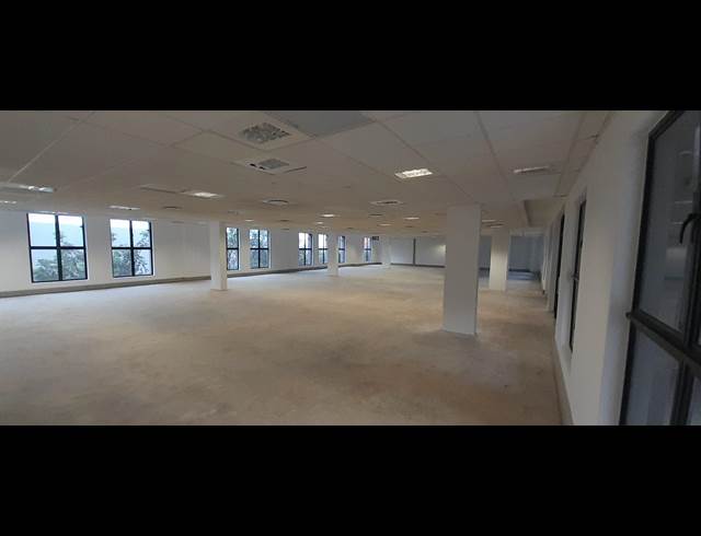 287M² OFFICE TO LET IN UMHLANGA RIDGE