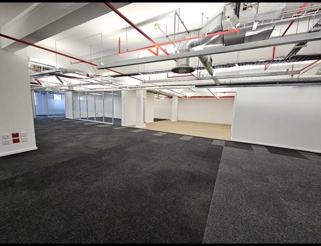 505M² OFFICE TO LET IN WOODSTOCK