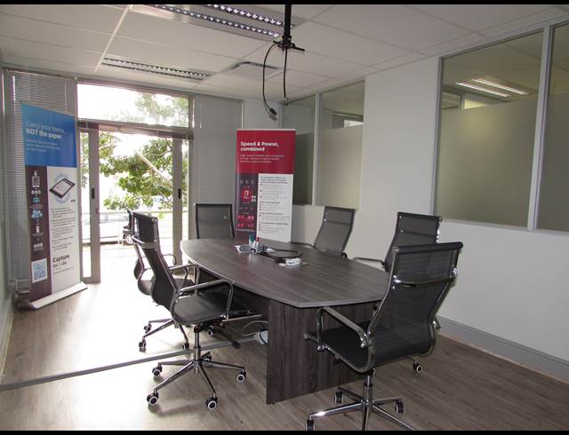 Business property to rent in CENTURY CITY