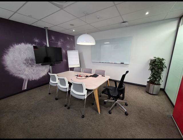 1,400M² OFFICE TO LET IN CAPE TOWN CITY CENTRE