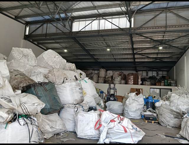867M² WAREHOUSE TO LET IN BALLITO CENTRAL