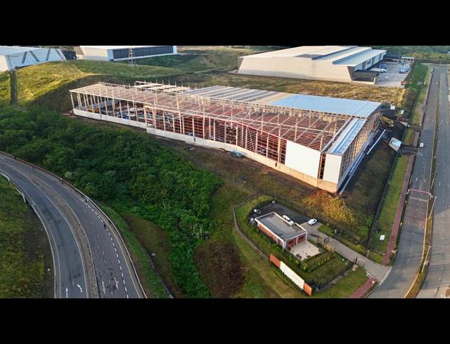 10,000M² WAREHOUSE TO LET IN GLEN ANIL