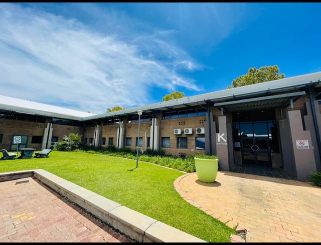 1,840.50M² OFFICE TO LET IN RANDJESPARK