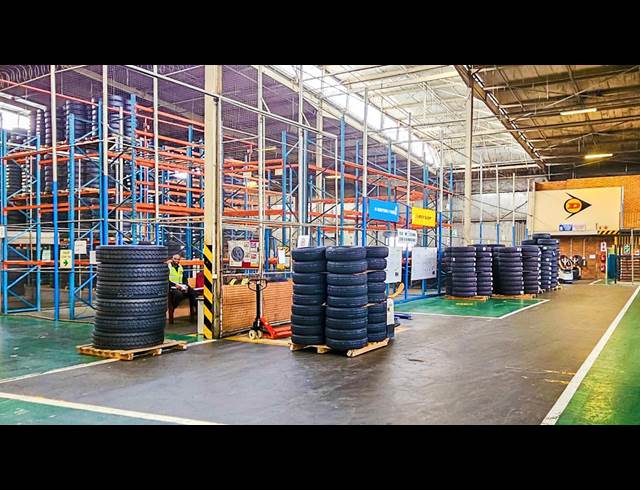 19,300M² WAREHOUSE TO LET IN JET PARK