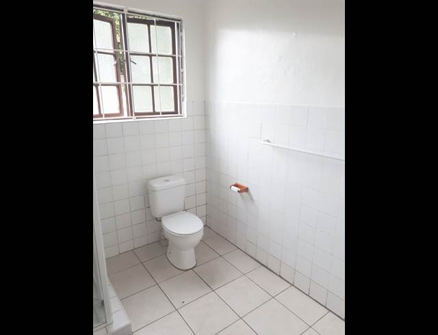 2 bed property to rent in OBSERVATORY