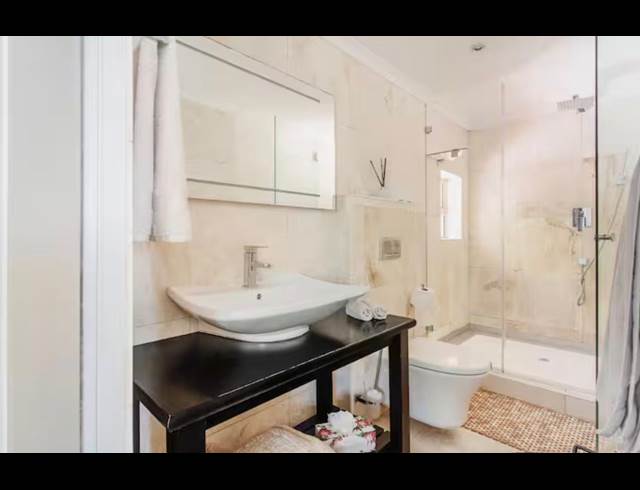 2 BEDROOM DETACHED TO LET IN GREEN POINT