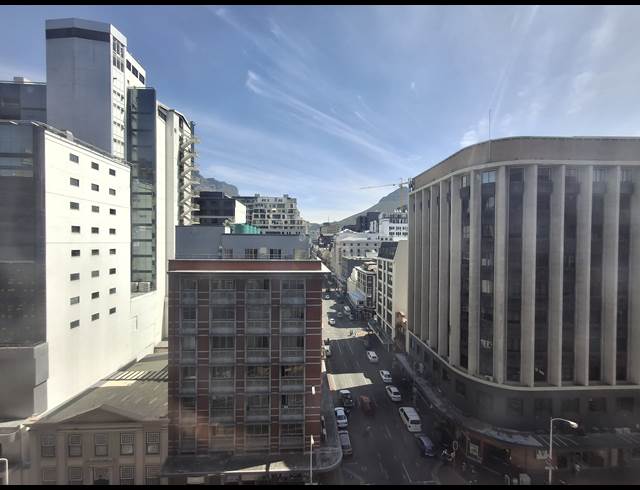 300M² OFFICE TO LET IN CAPE TOWN CITY CENTRE