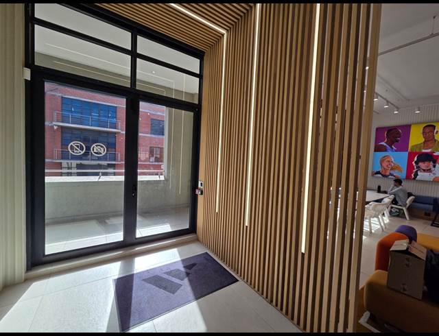 1,048M² OFFICE TO LET IN OBSERVATORY